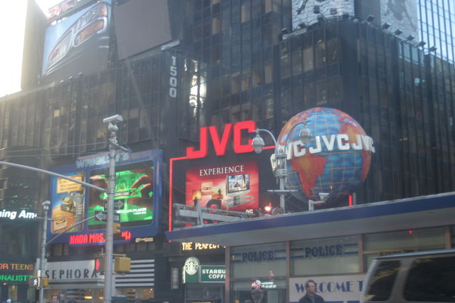 Central_Park___Times_Square_2004_11_13_050.JPG