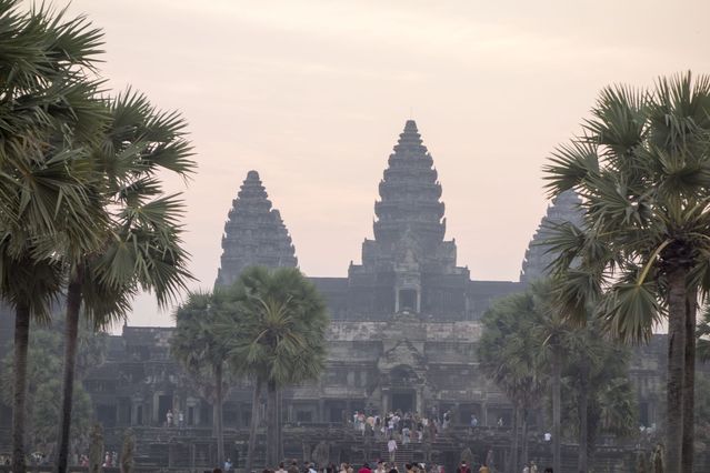 Angkor_Wat_2016_03_10_018.jpg