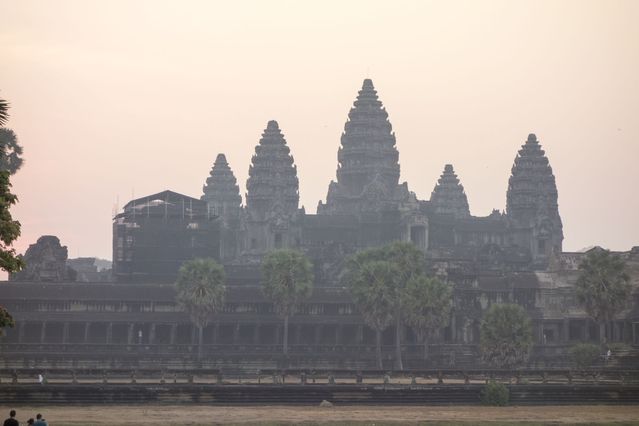 Angkor_Wat_2016_03_10_021.jpg
