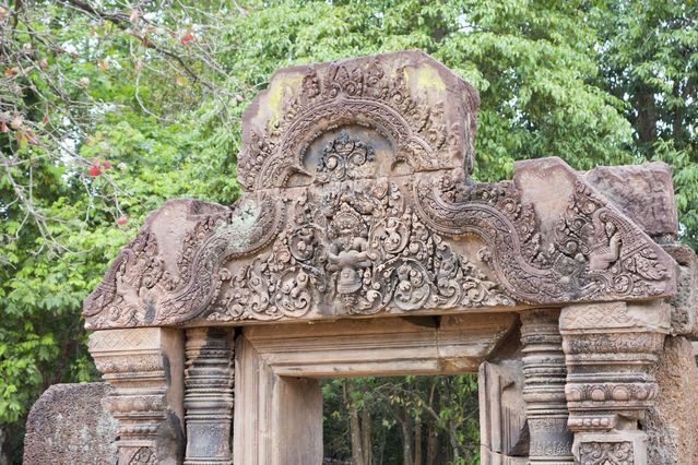 Banteay_Srei_2016_03_12_014.jpg