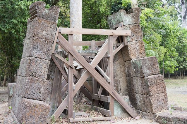 Banteay_Srei_2016_03_12_021.jpg