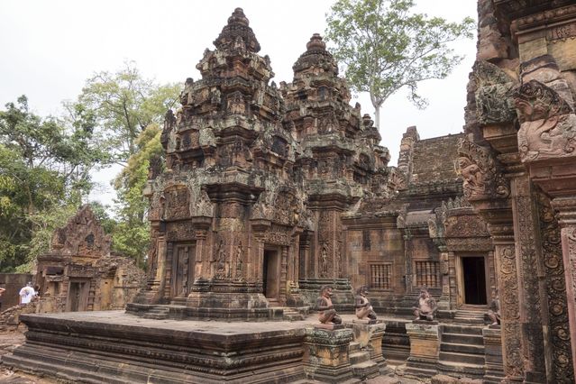 Banteay_Srei_2016_03_12_053.jpg
