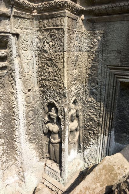 Ta_Prohm_2016_03_10_043.jpg